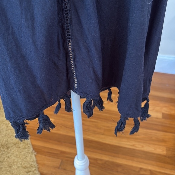 Roxy black swim cover up with tassels.  Size XS - Picture 3 of 9